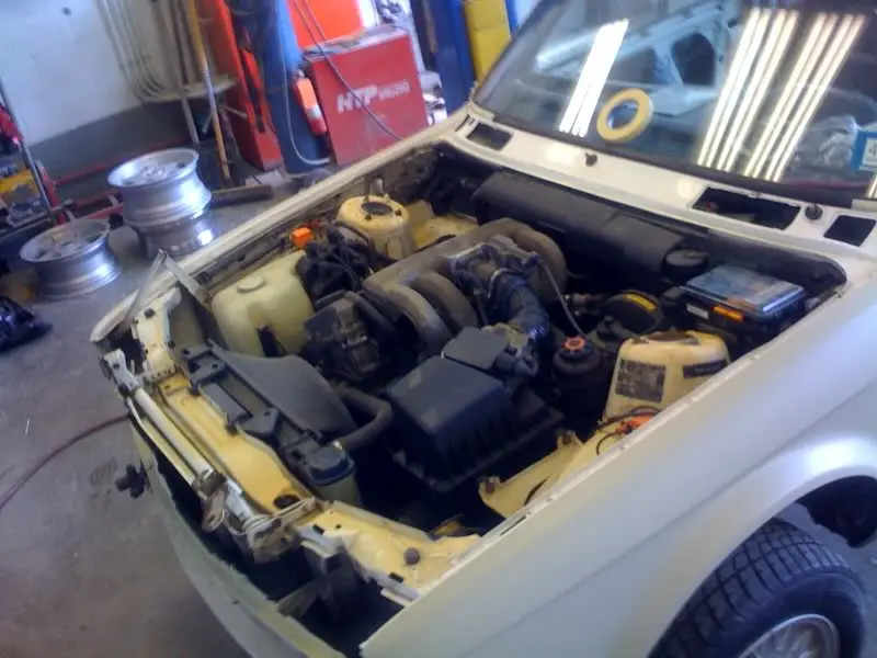 BMW 318iS Restoration, photo 27