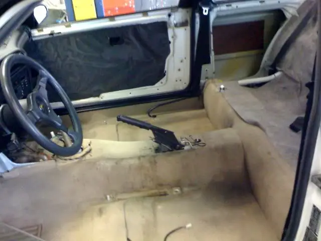 BMW 318iS Restoration, photo 10