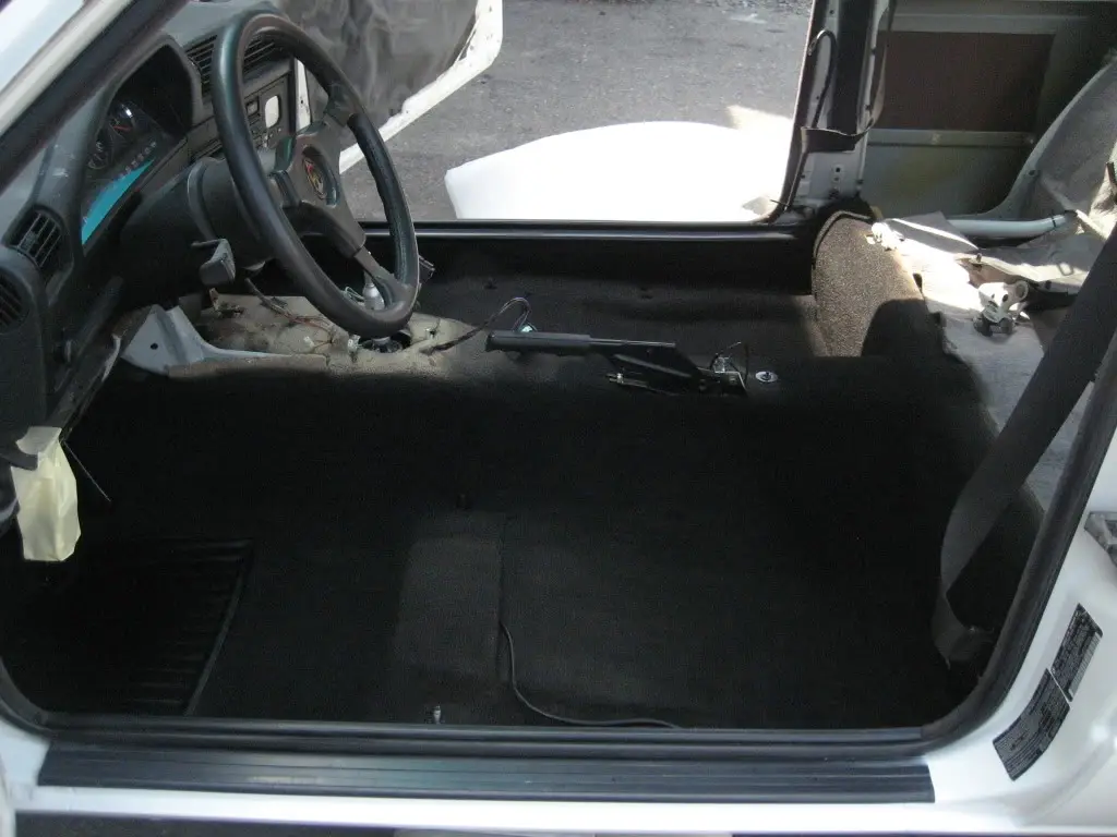 BMW 318iS Restoration, photo 79