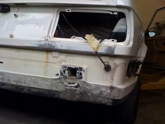 BMW 318iS Restoration, photo 9