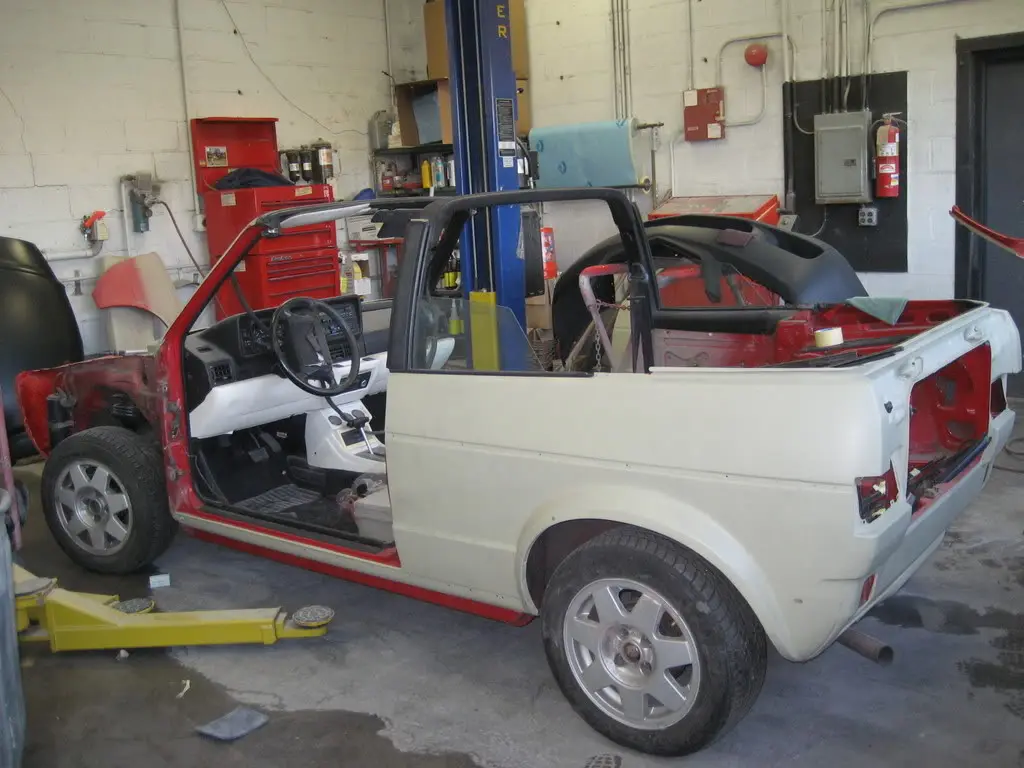 1990 VW Cabriolet in Ferrari Red, photo 43