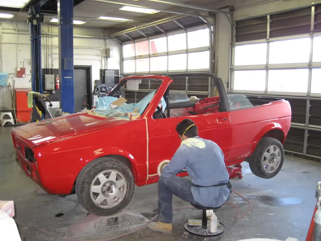 1990 VW Cabriolet in Ferrari Red, photo 69