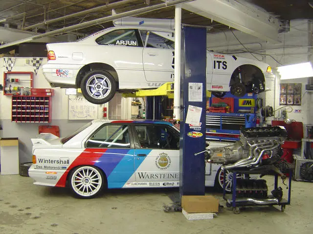 E30 M3 DTM Warsteiner Tribute, photo 11