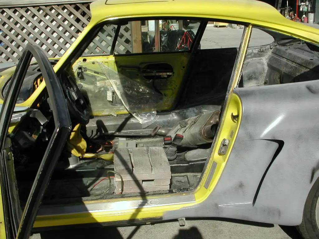 Porsche 911: Yellowbird to RSR, photo 17