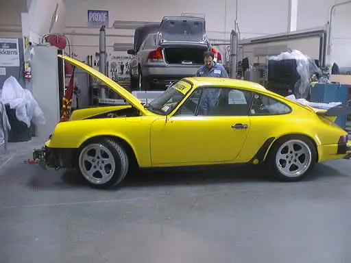 Porsche 911: Yellowbird to RSR, before the build