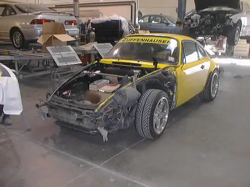 Porsche 911: Yellowbird to RSR, photo 3
