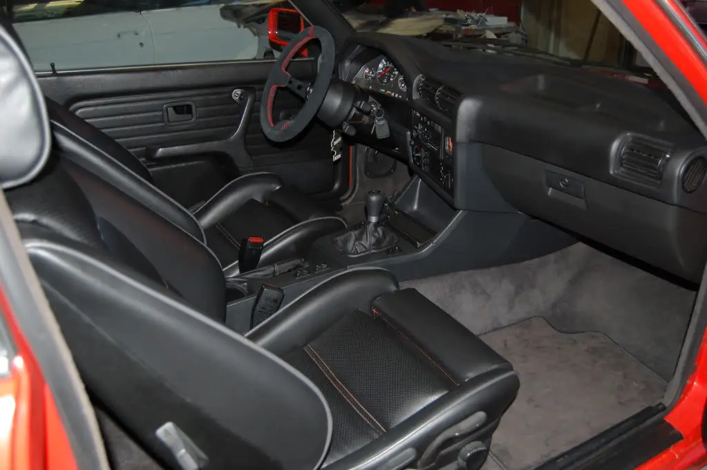 1984 BMW 325 Euro M-Tech 1 in Henna Red, photo 15