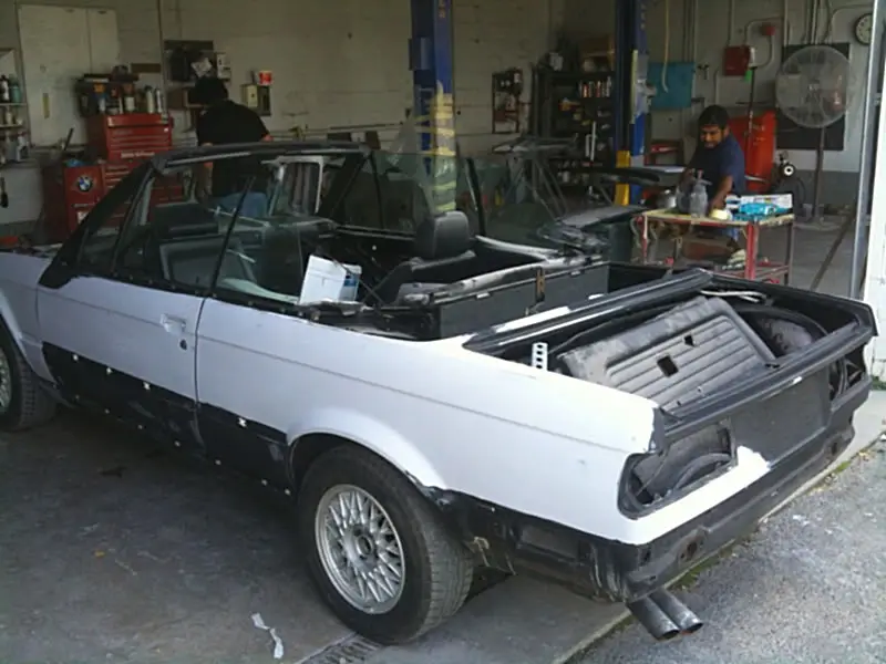 1990 BMW 325i Convertible, Triple Black, photo 20