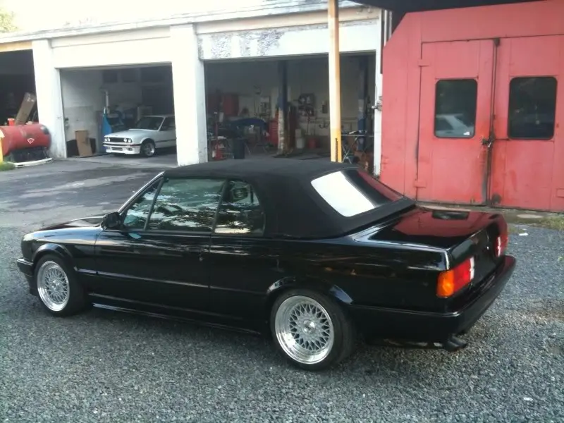 1990 BMW 325i Convertible, Triple Black, photo 39