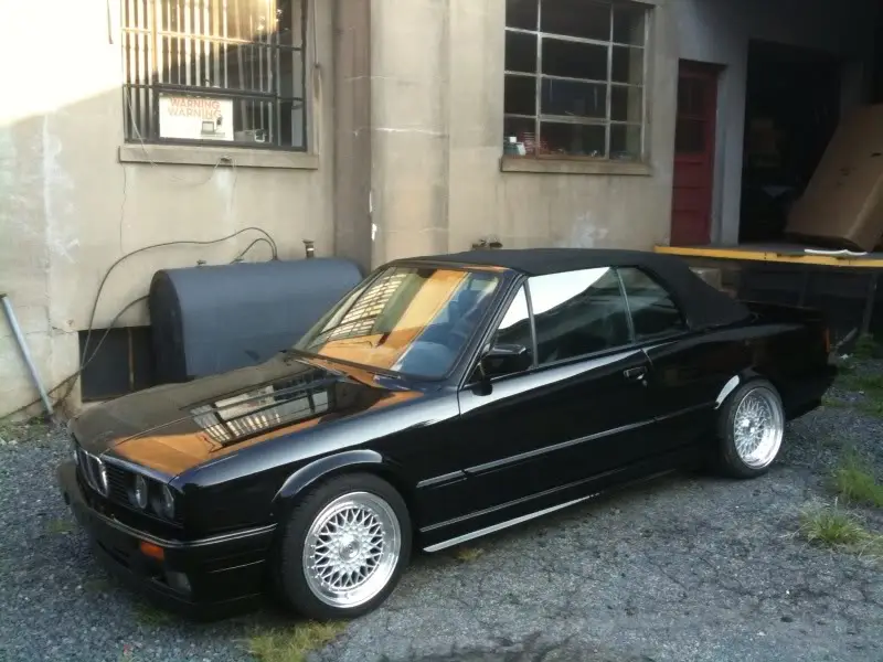1990 BMW 325i Convertible, Triple Black, photo 38