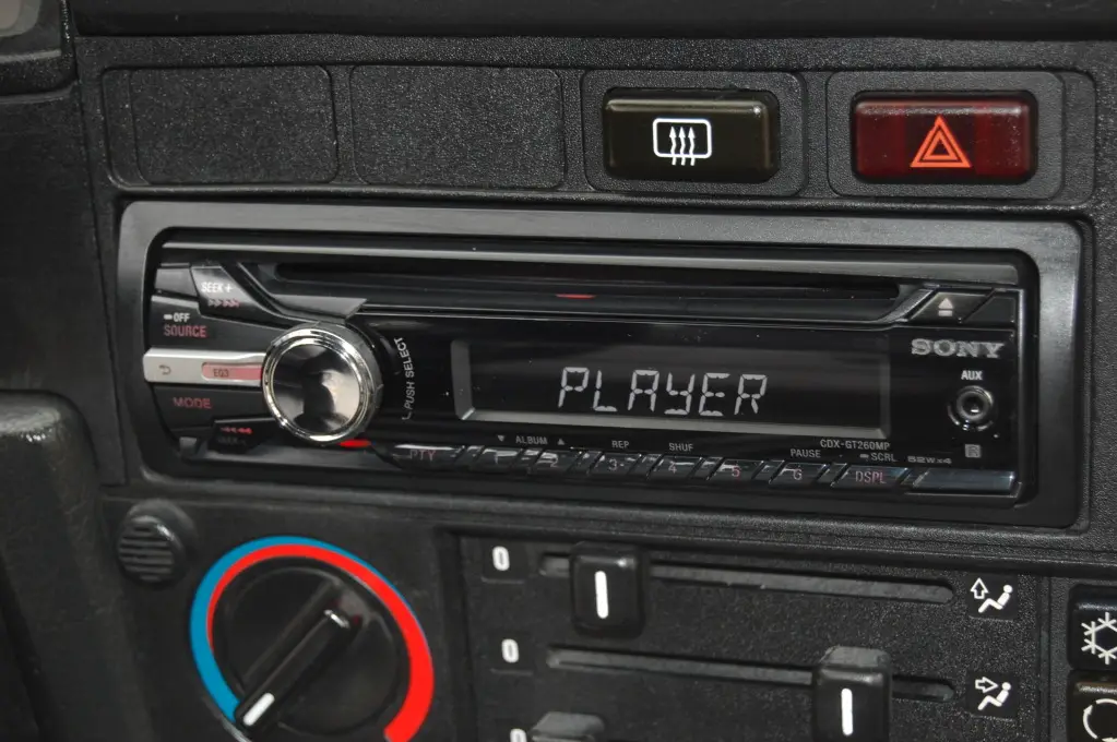 1990 BMW 325i Convertible, Triple Black, photo 57