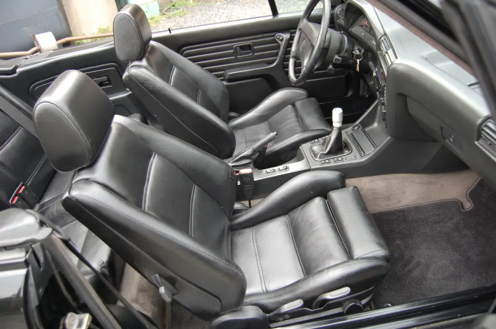 1990 BMW 325i Convertible, Triple Black, photo 55