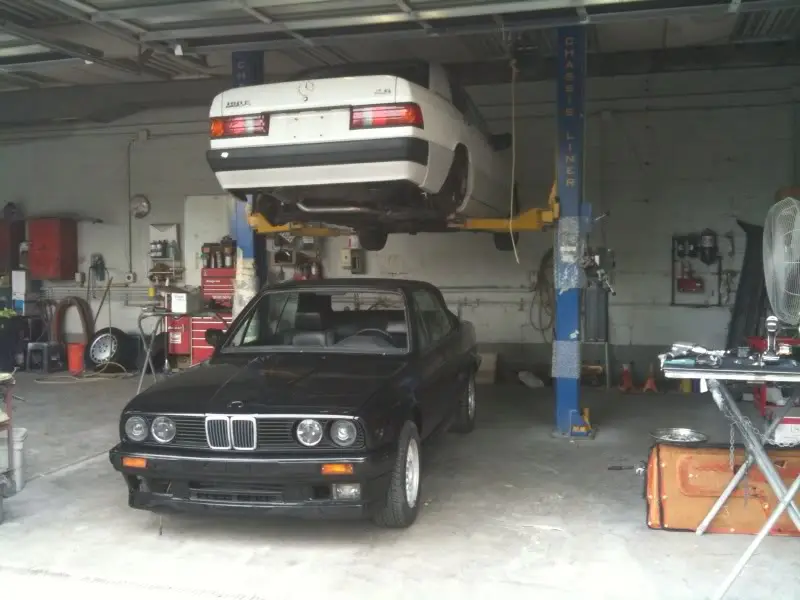 1990 BMW 325i Convertible, Triple Black, photo 35