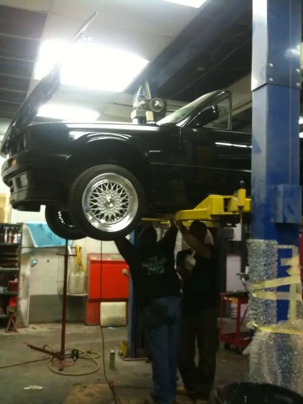 1990 BMW 325i Convertible, Triple Black, photo 47