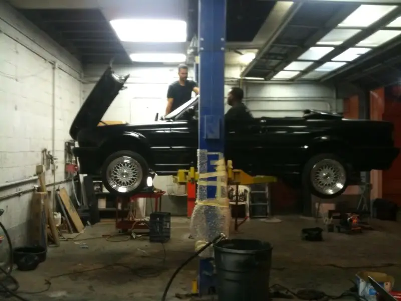 1990 BMW 325i Convertible, Triple Black, photo 48
