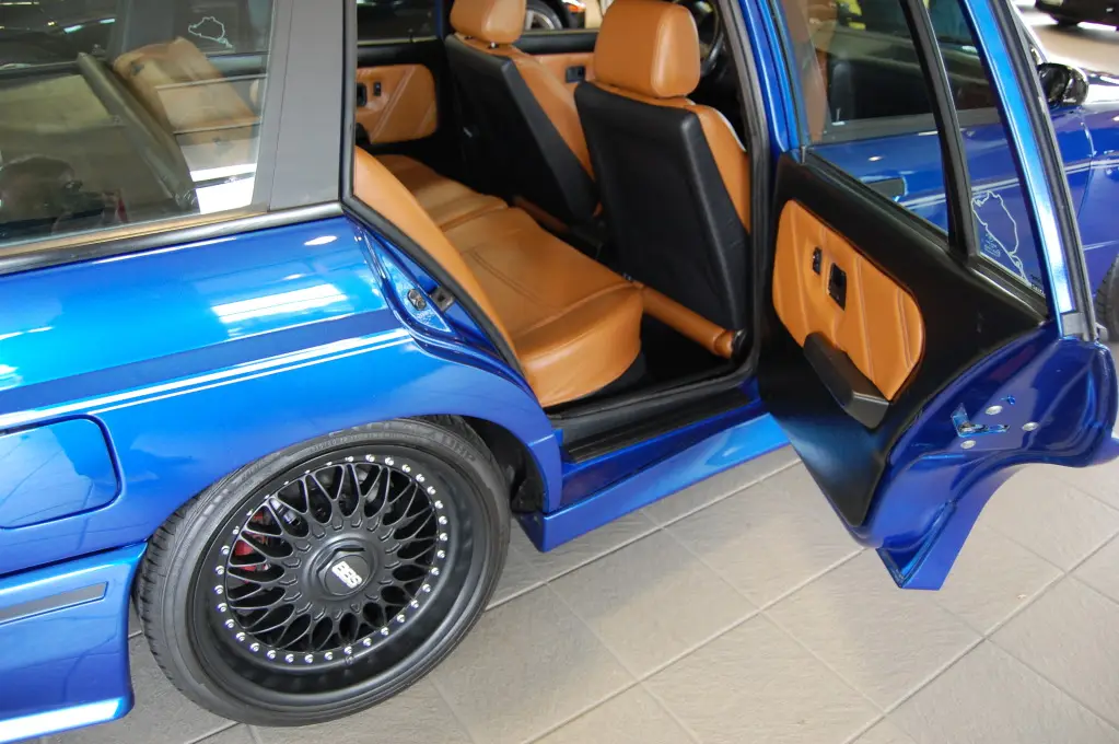 The Unicorn: The E30 M3 Touring BMW Never Built, photo 105