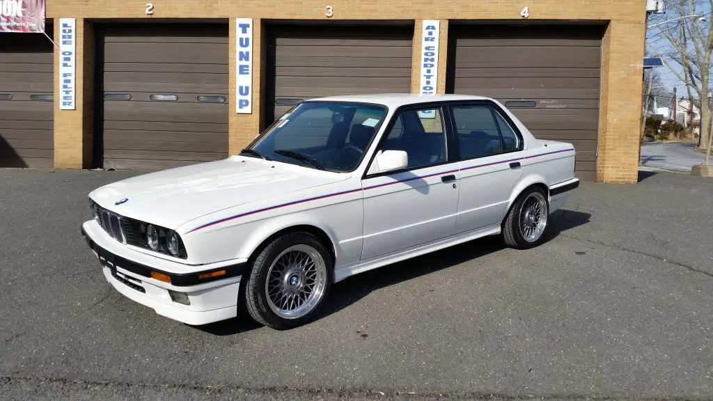 1989 BMW 325i Sedan in Alpine White, photo 66