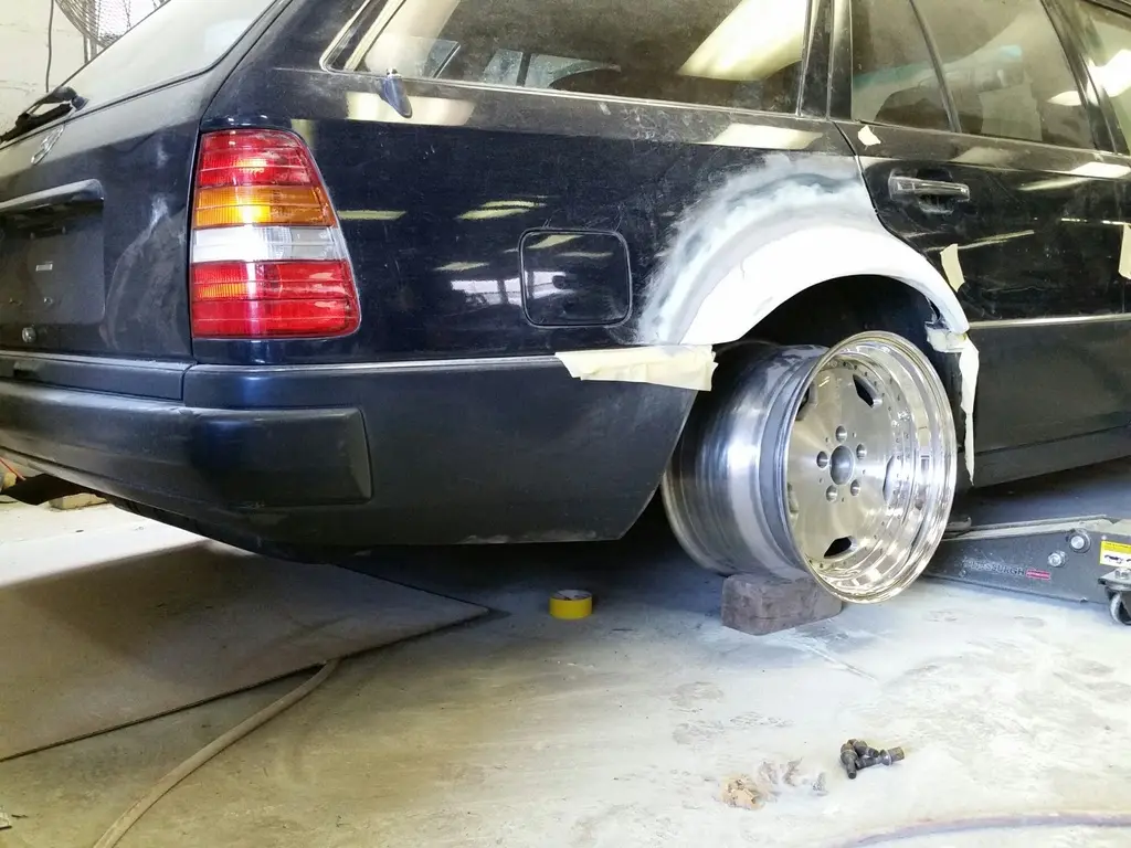 Mercedes W124 Wagon, Widebody 500E Tribute, photo 11