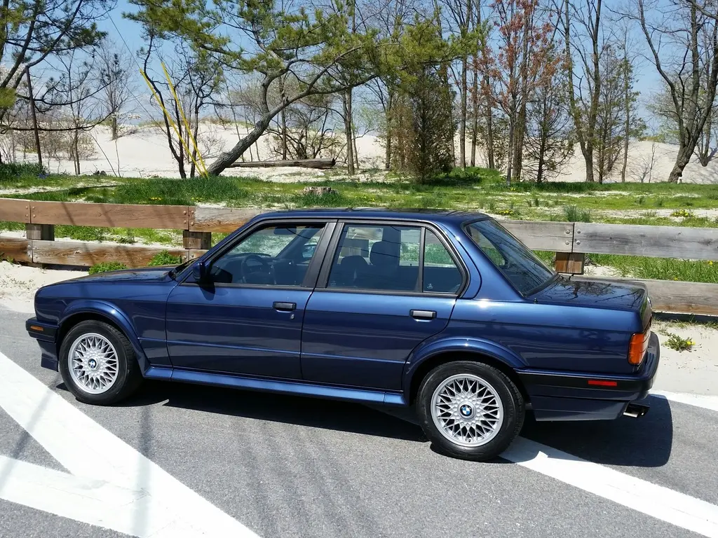 1991 BMW 325iX with Shaved Doors, photo 33