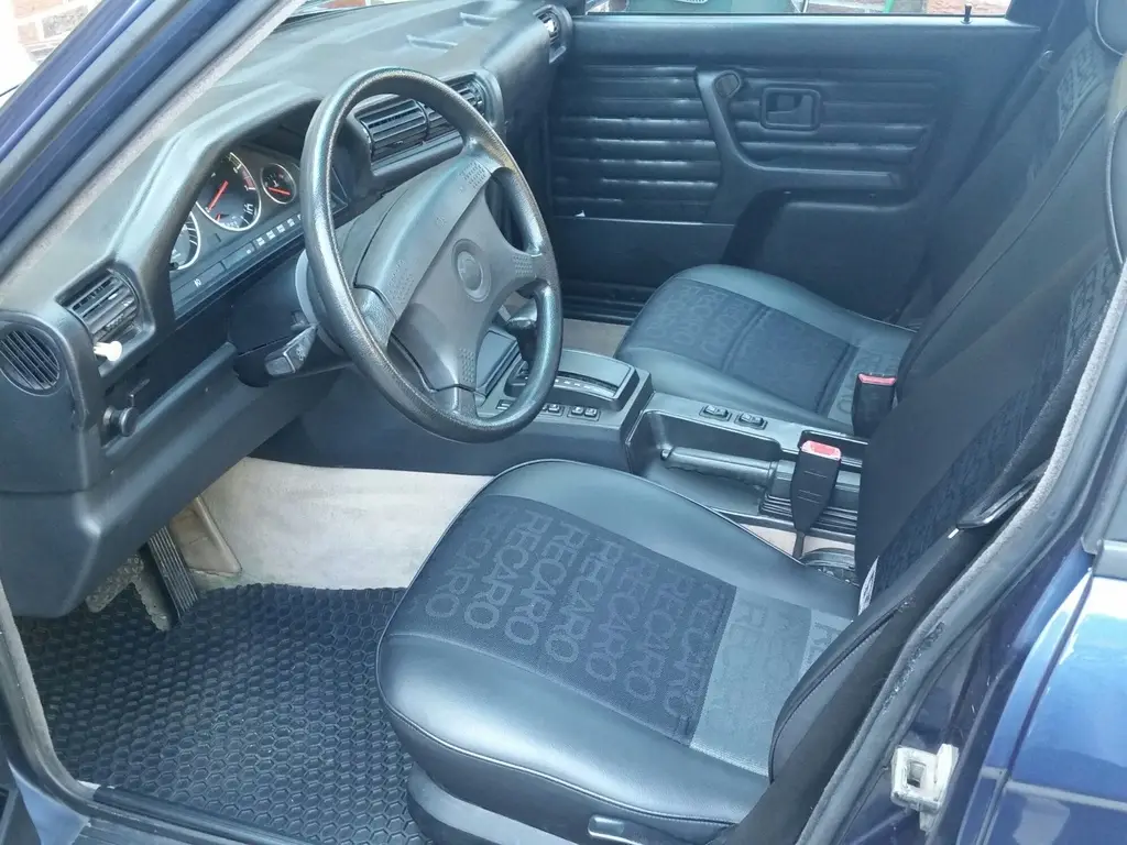 1991 BMW 325iX with Shaved Doors, photo 37
