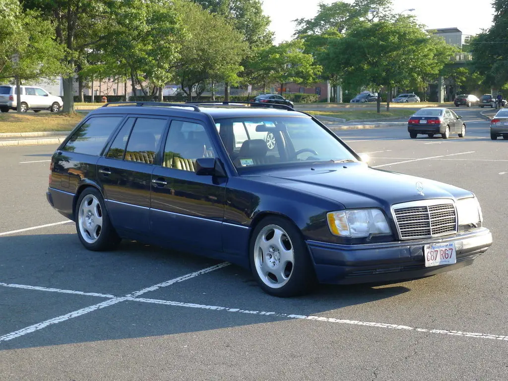 Mercedes W124 Wagon, Widebody 500E Tribute, finished